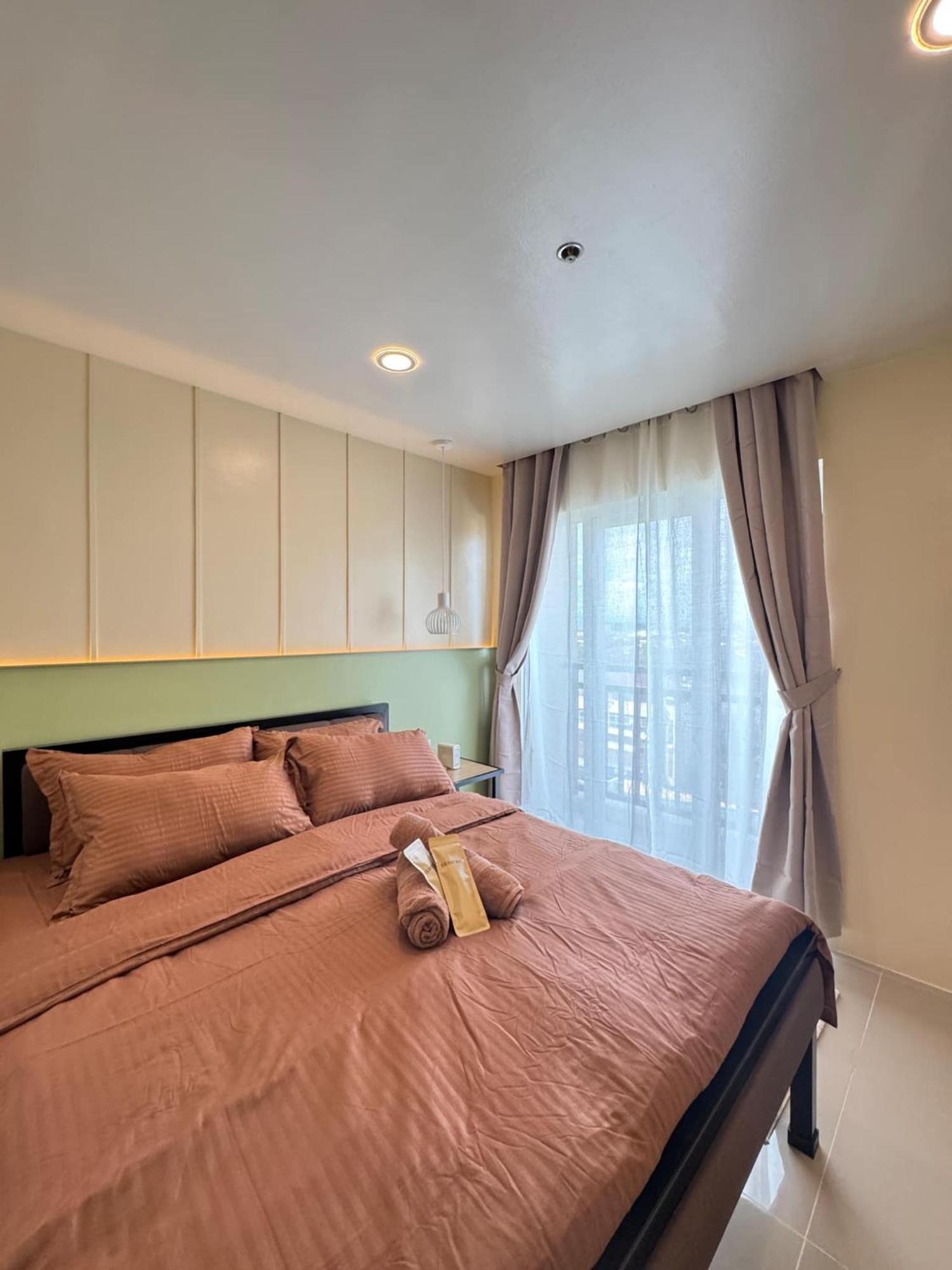 Condo 801 Bernwood Tower Iloilo City Exterior foto